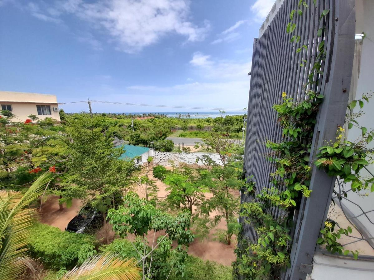 Aqua Resort Диани Бийч Екстериор снимка